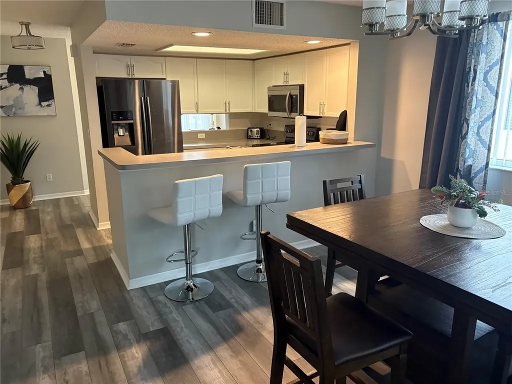 9122 Jakes Path Largo FL 33771