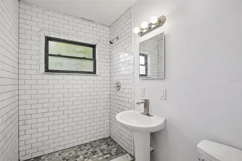 807 Lucille Avenue Nokomis FL 34275