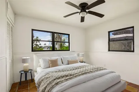 807 Lucille Avenue Nokomis FL 34275