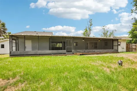 807 Lucille Avenue Nokomis FL 34275