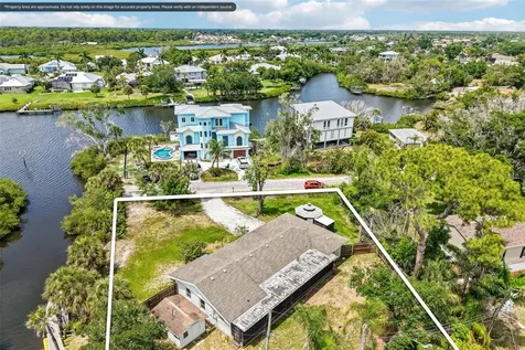 807 Lucille Avenue Nokomis FL 34275