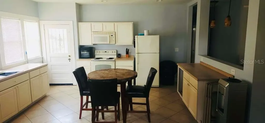 203 W South Avenue Tampa FL 33603