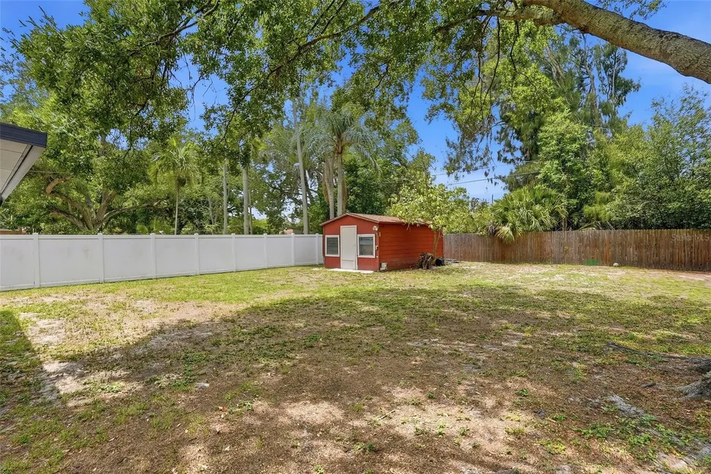 5124 19th Street N St Petersburg FL 33714