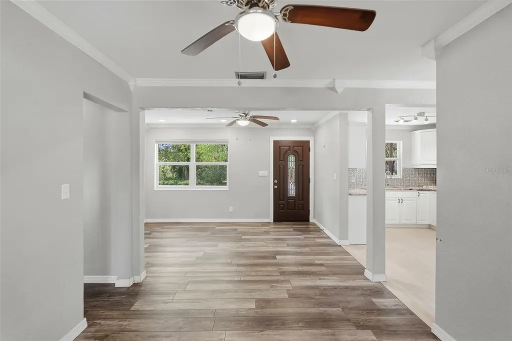 5124 19th Street N St Petersburg FL 33714