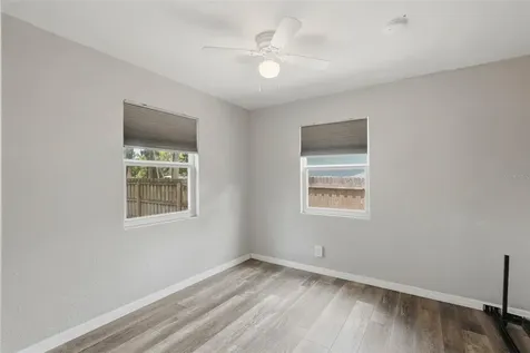 5124 19th Street N St Petersburg FL 33714