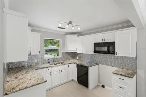 5124 19th Street N St Petersburg FL 33714
