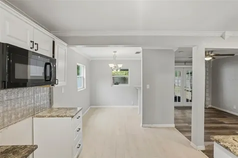 5124 19th Street N St Petersburg FL 33714