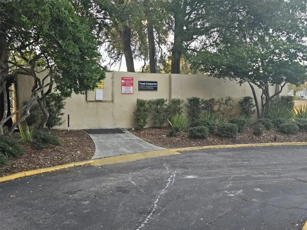 4115 Chatham Oak Court Tampa FL 33624
