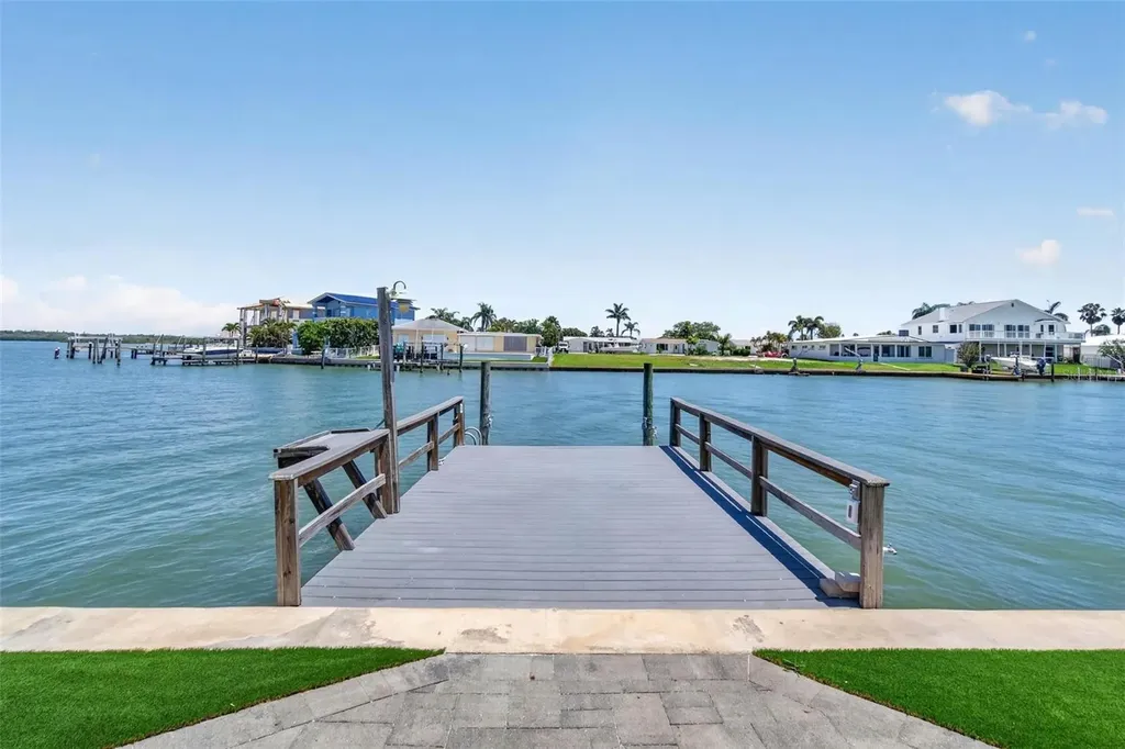 245 176th Terrace E Redington Shores FL 33708