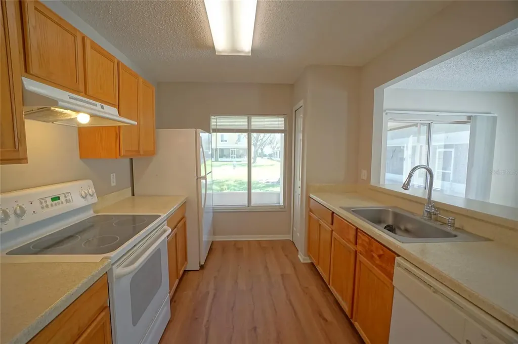10811 Brickside Court Riverview FL 33579