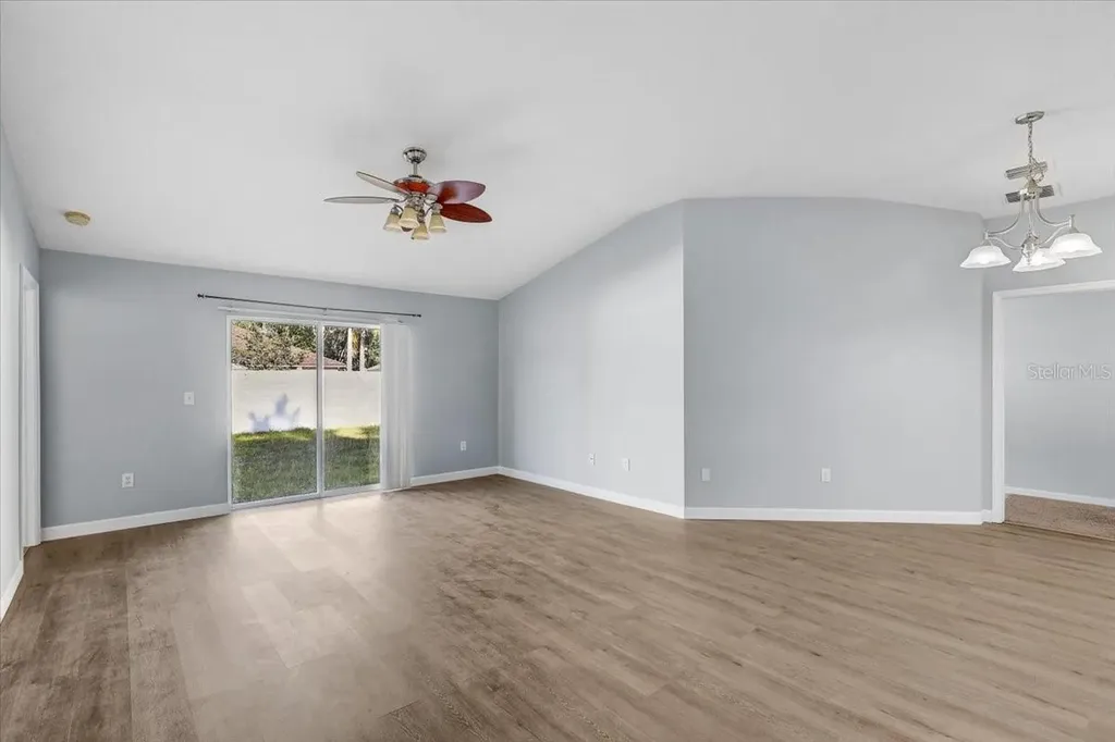 2614 Queen Alberta Drive Valrico FL 33596