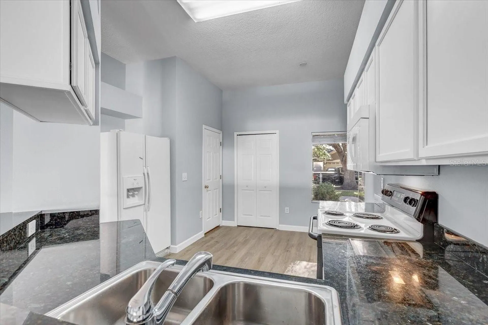 2614 Queen Alberta Drive Valrico FL 33596