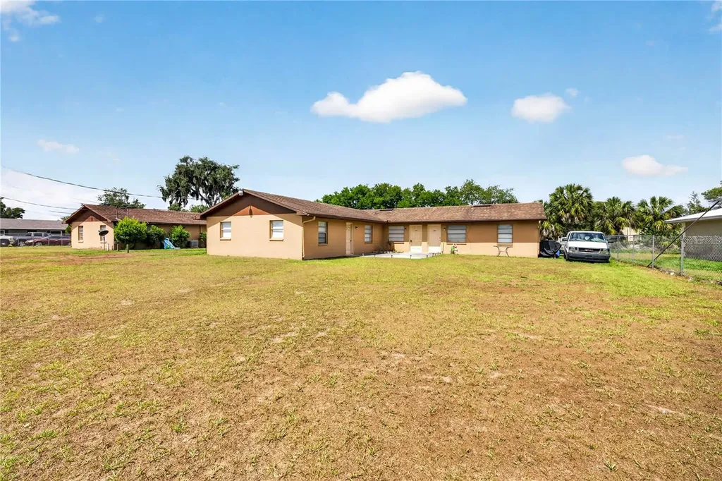 3210 W Willow Drive Mulberry FL 33860