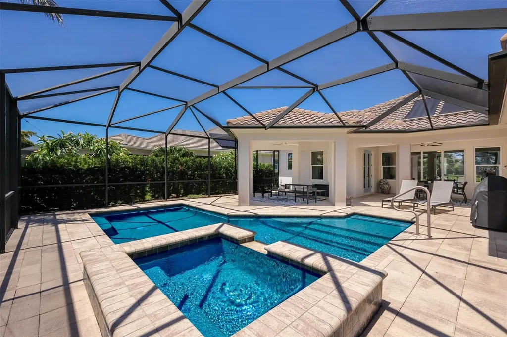 4821 Royal Dornoch Circle Bradenton FL 34211