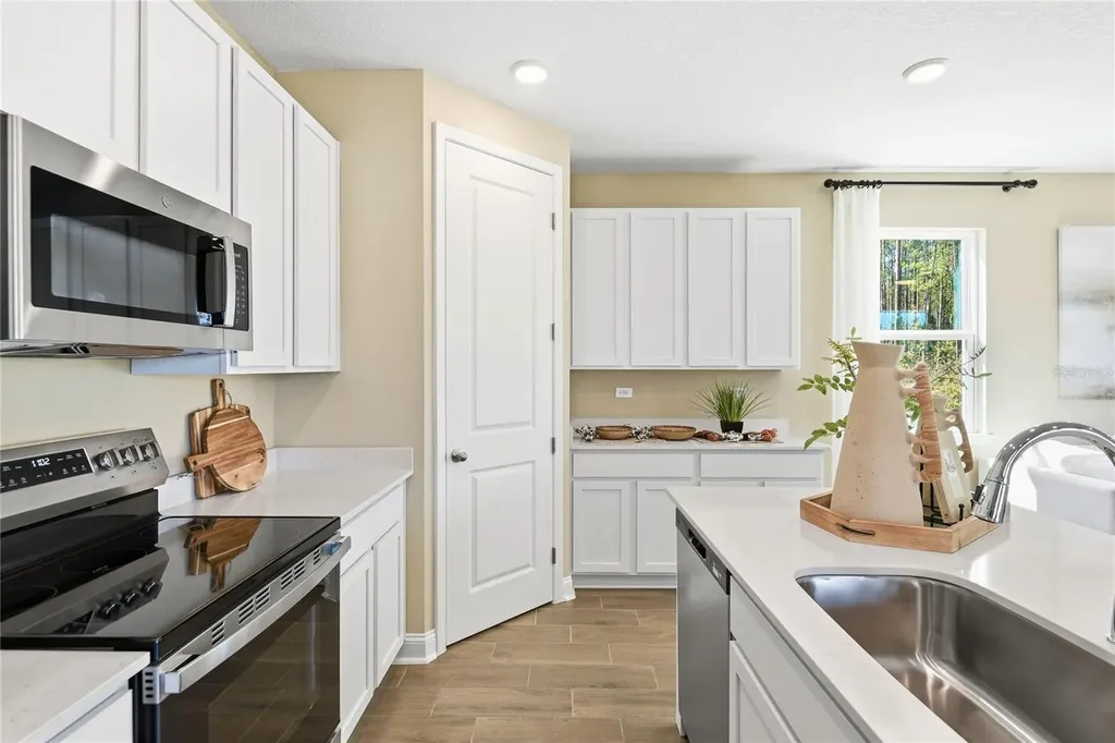 2530 29th Lane E Palmetto FL 34221