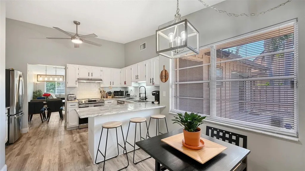 5649 Westwind Lane Sarasota FL 34231