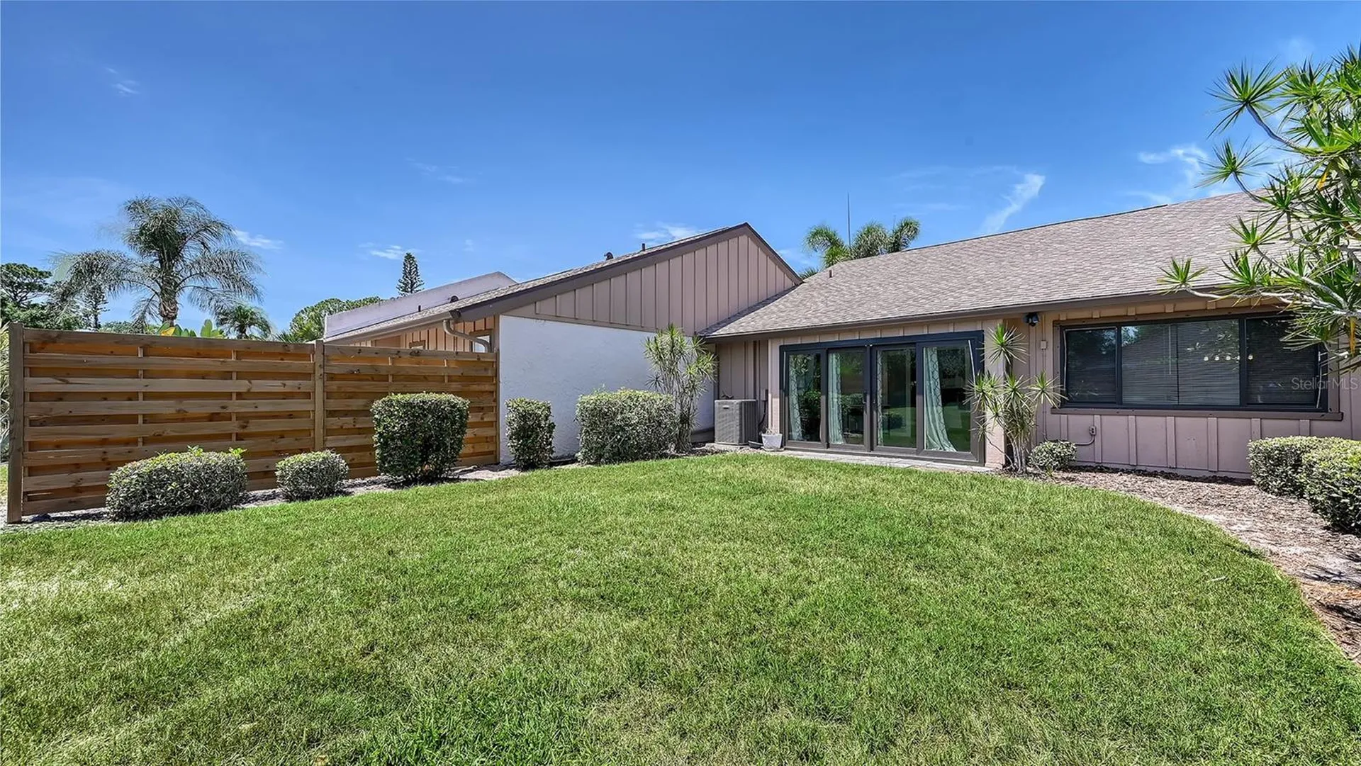 5649 Westwind Lane Sarasota FL 34231