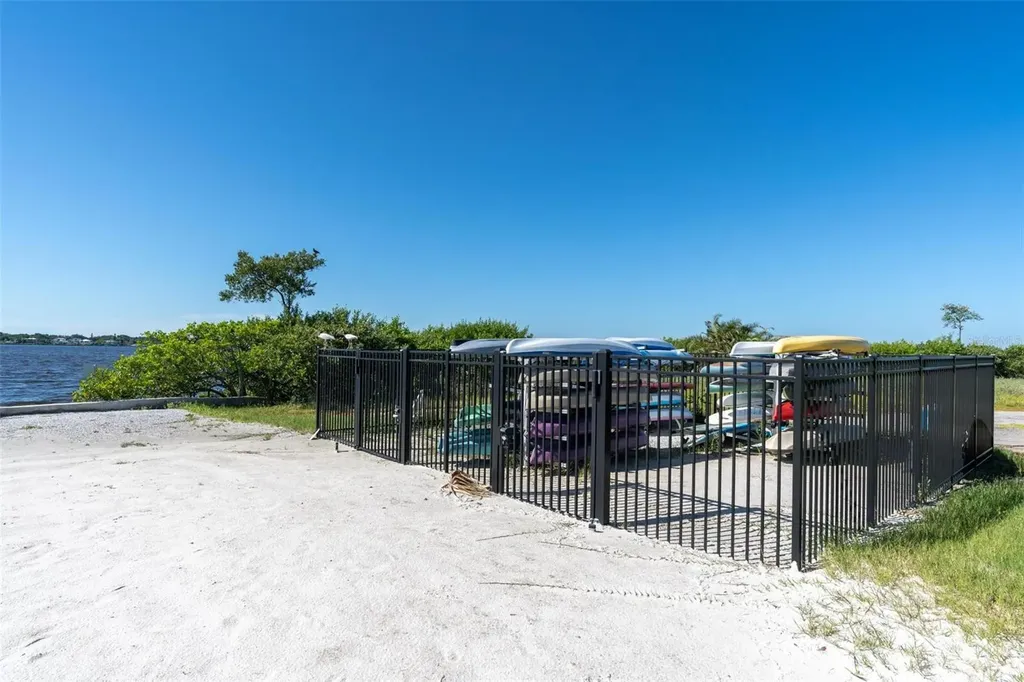 2217 6th Street E Palmetto FL 34221