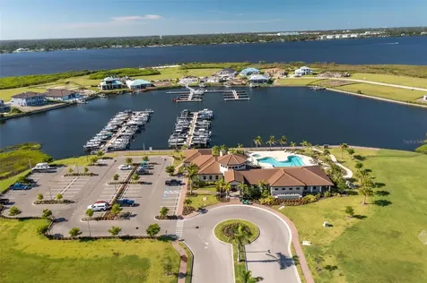 2217 6th Street E Palmetto FL 34221