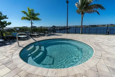 2217 6th Street E Palmetto FL 34221