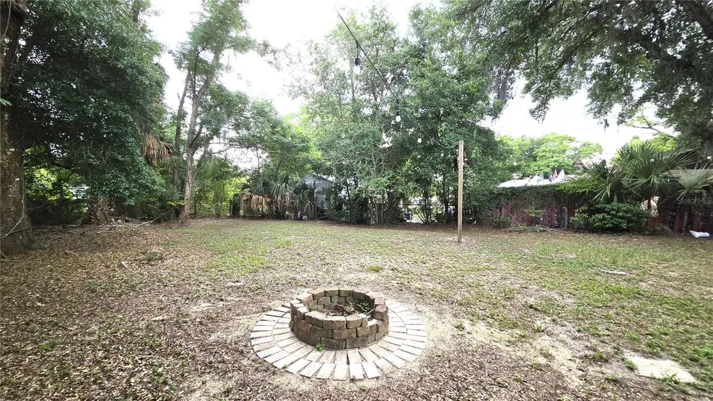 948 W Wisconsin Avenue Deland FL 32720