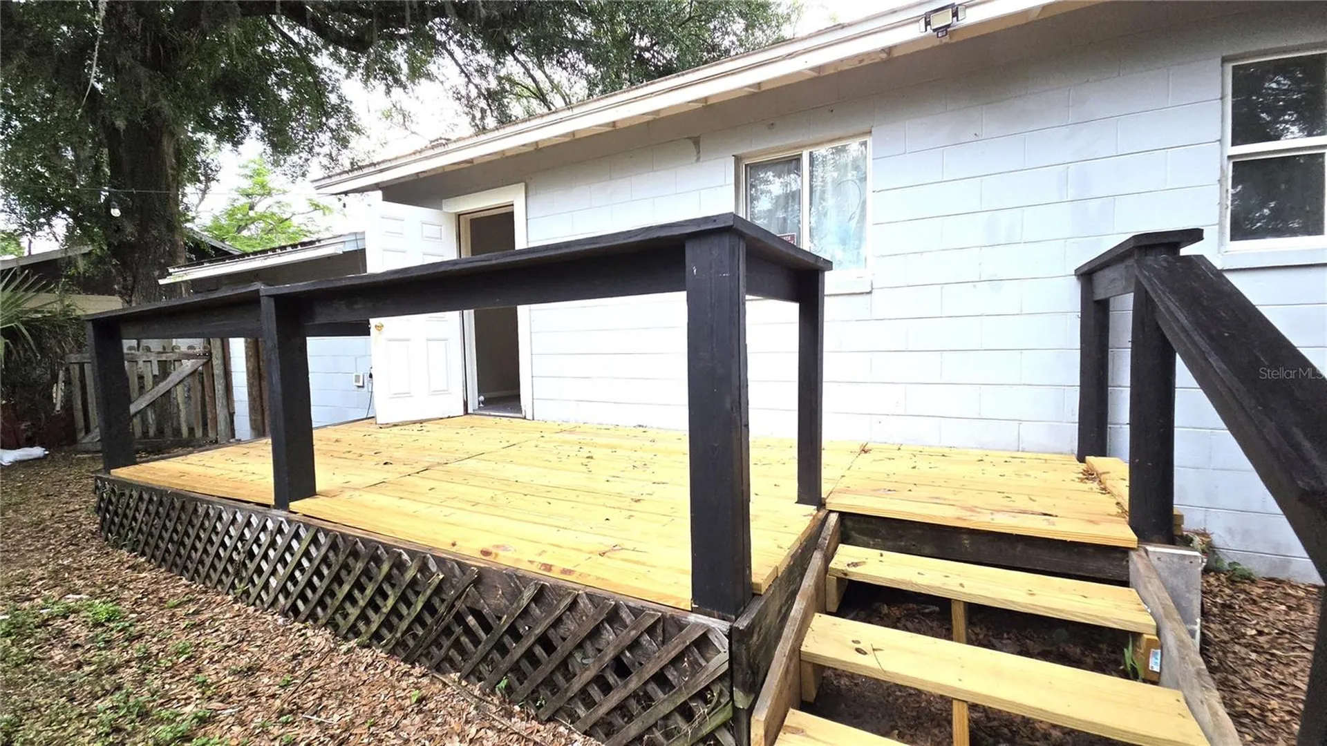 948 W Wisconsin Avenue Deland FL 32720