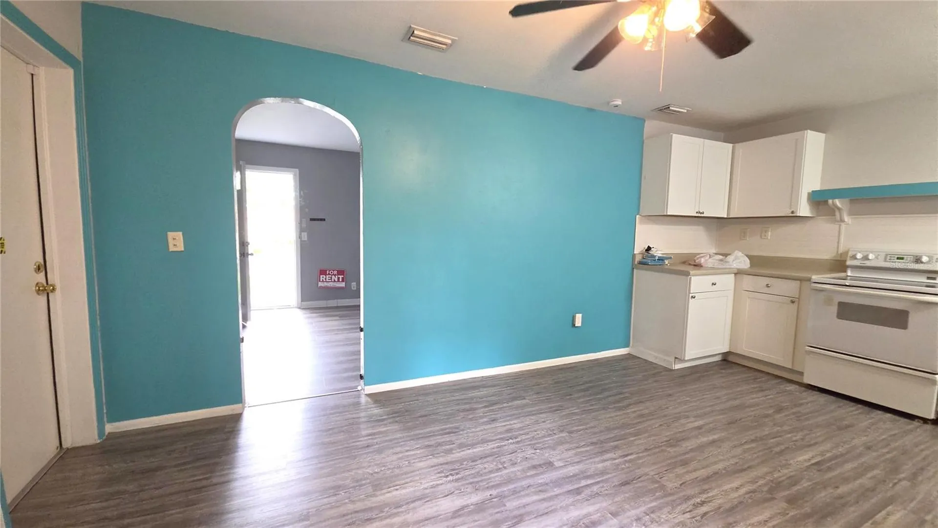 948 W Wisconsin Avenue Deland FL 32720
