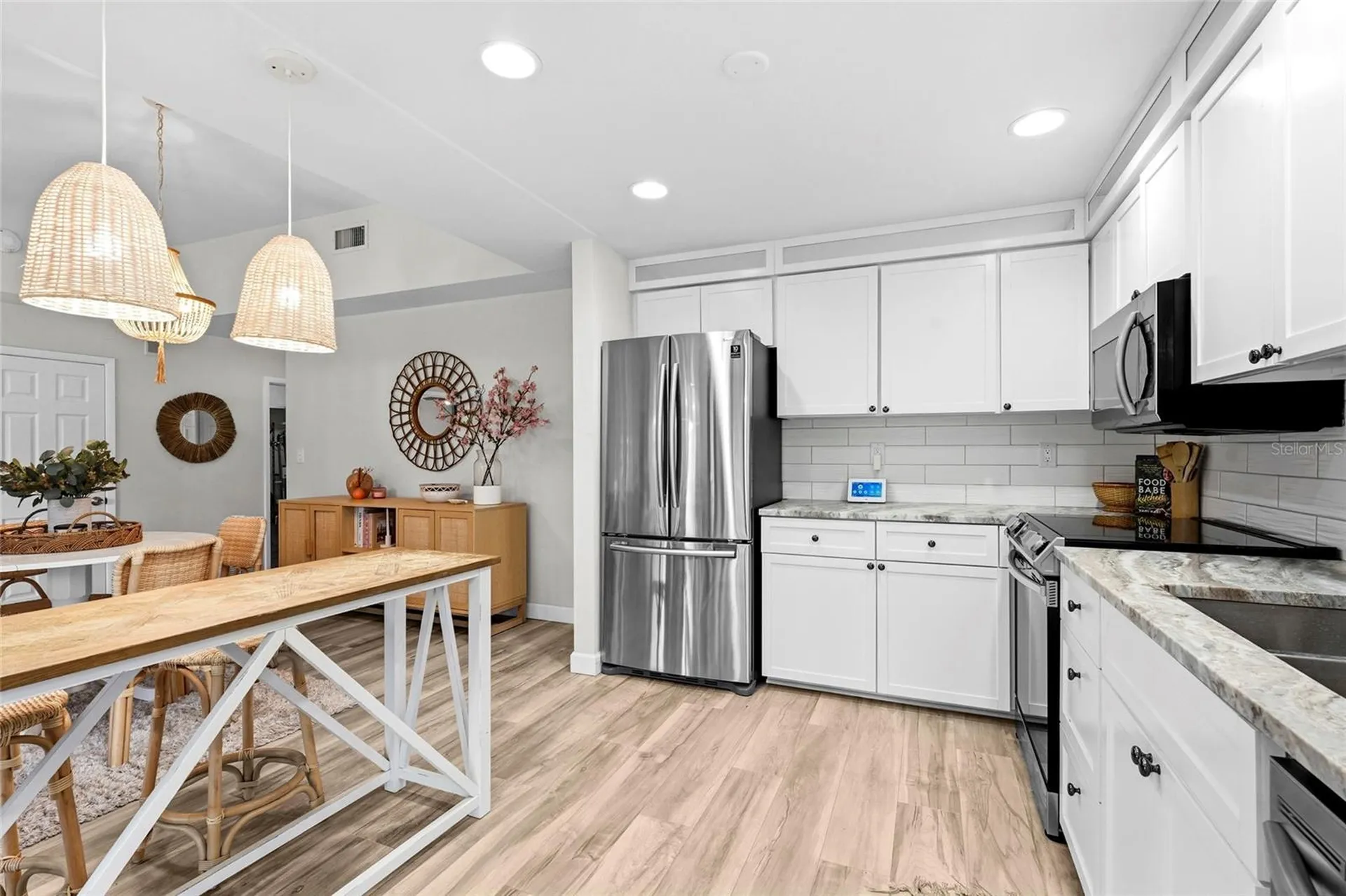 2383 Lakeside Mews Sarasota FL 34235