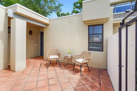 2383 Lakeside Mews Sarasota FL 34235