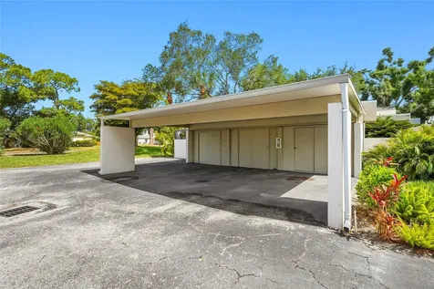 2383 Lakeside Mews Sarasota FL 34235