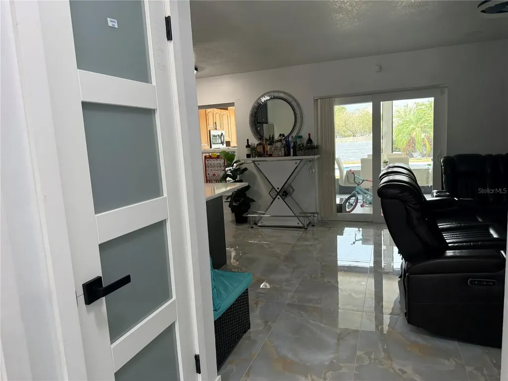 4313 Hollow Hill Drive Tampa FL 33624