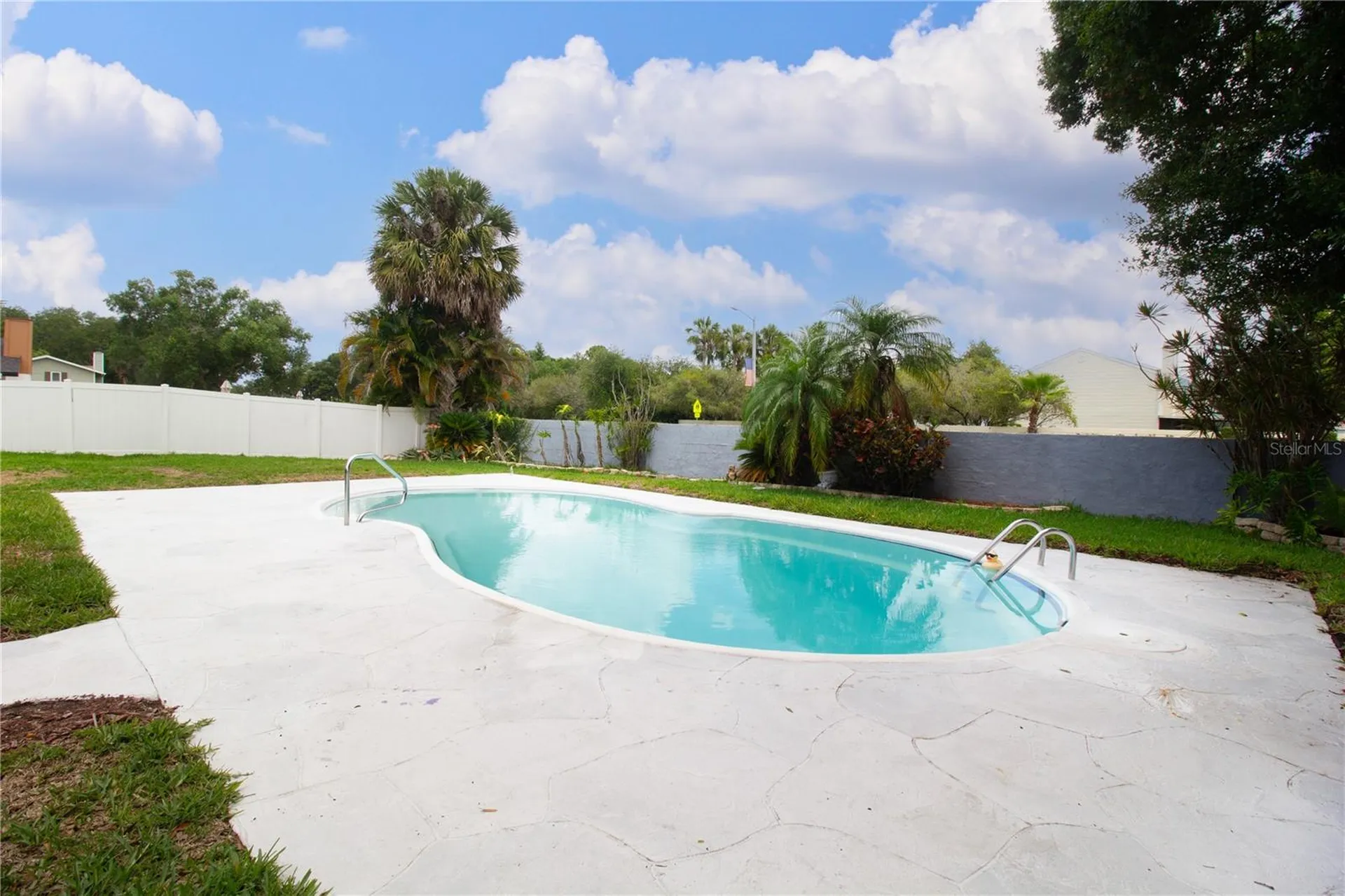 4313 Hollow Hill Drive Tampa FL 33624