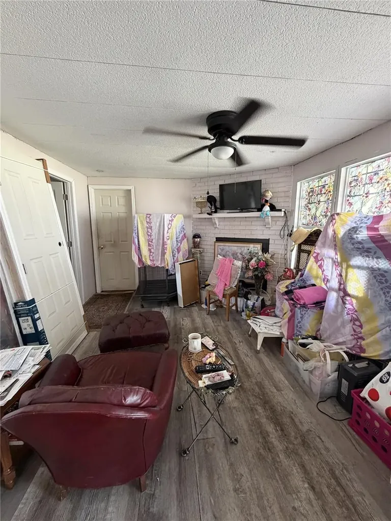 171 Paradise N Leesburg FL 34788