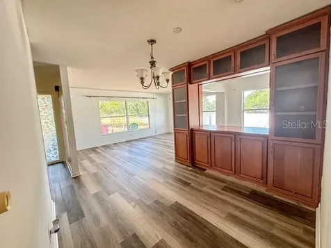 121 E Pine Street Howey In The Hills FL 34737
