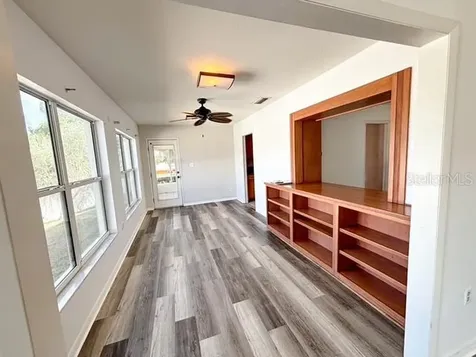 121 E Pine Street Howey In The Hills FL 34737
