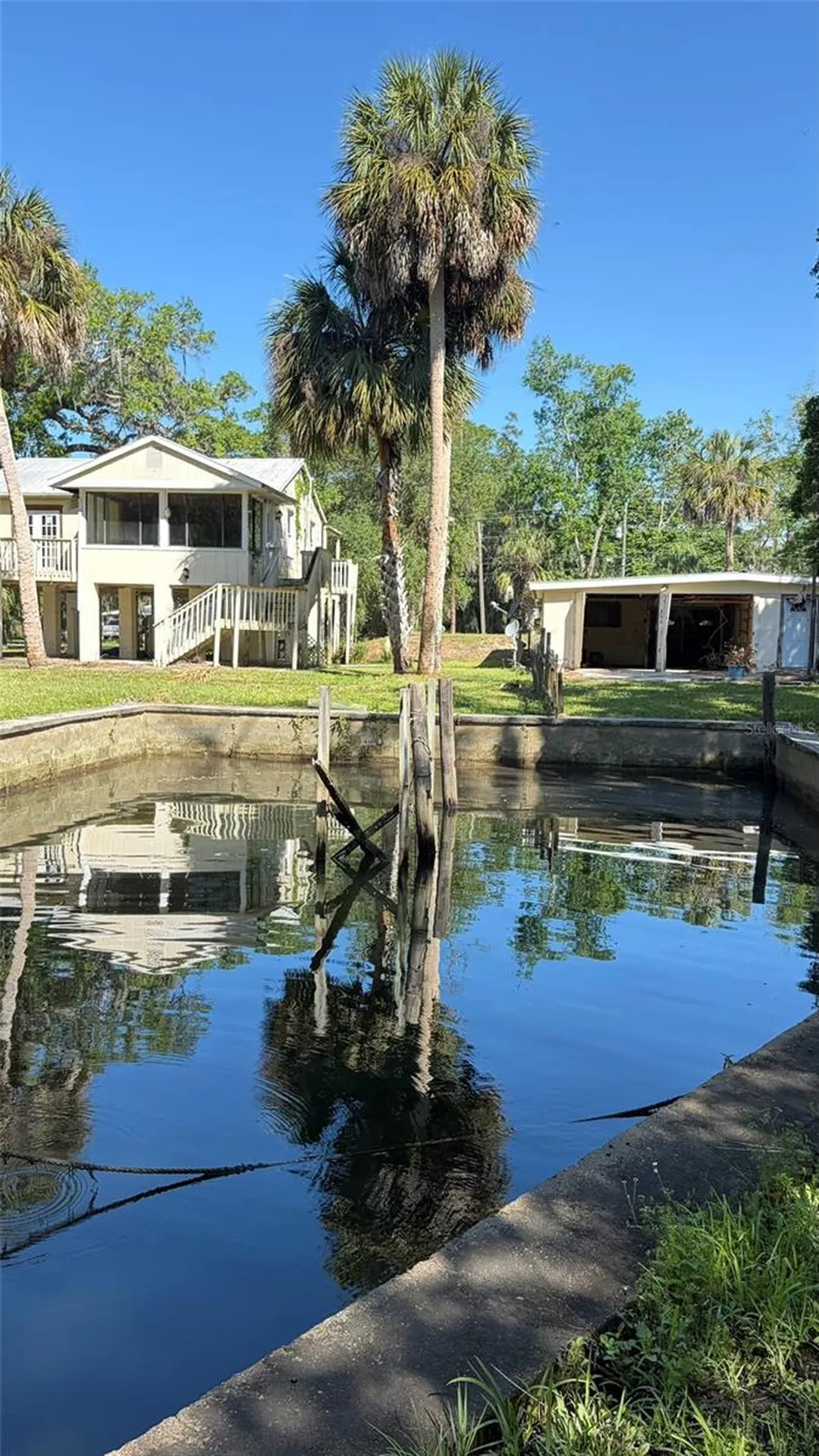 6601 Riverside Drive Yankeetown FL 34498