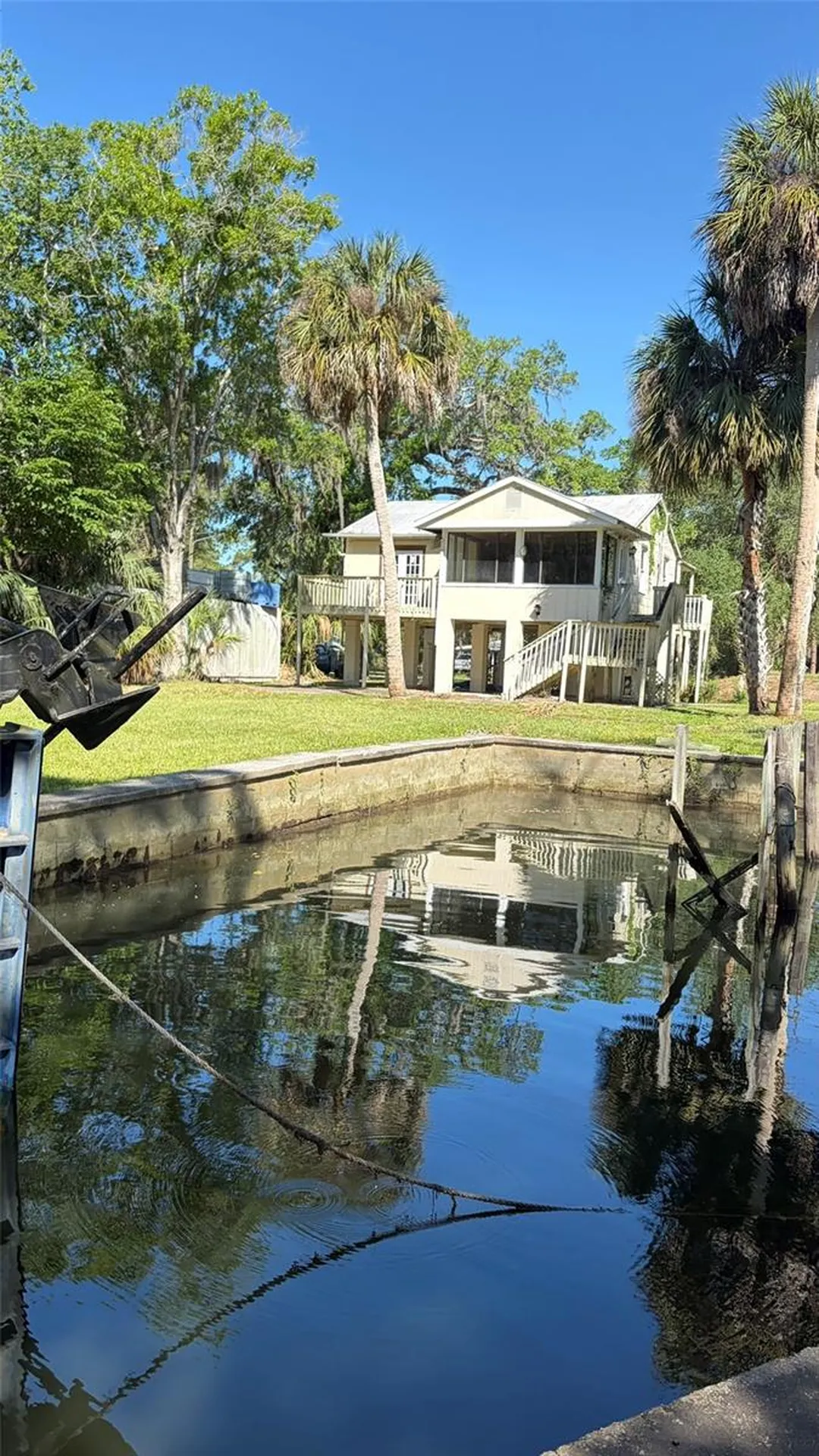 6601 Riverside Drive Yankeetown FL 34498