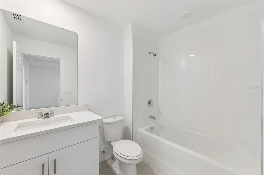 2097 Crape Jasmine Lane Orlando FL 32824