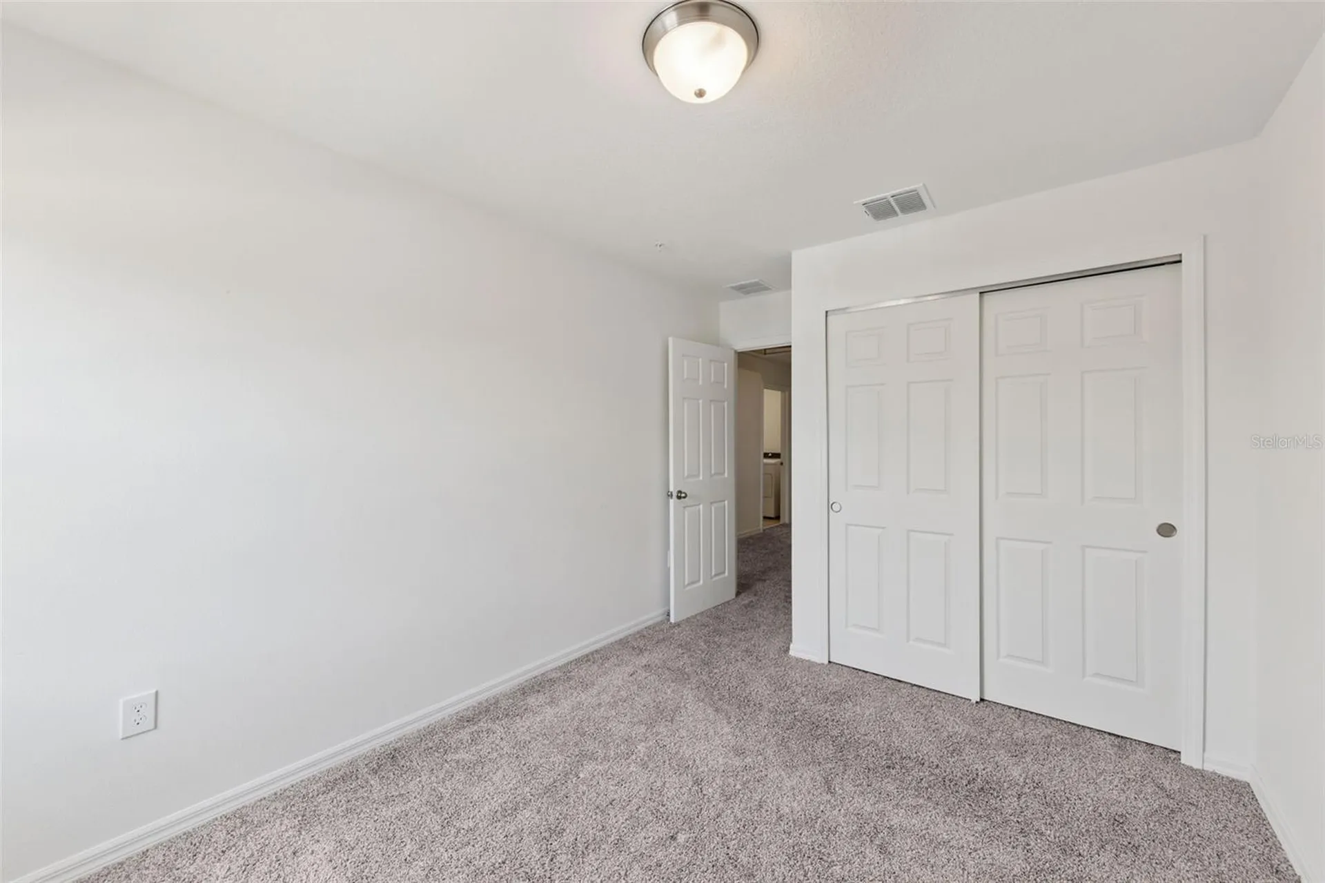 2097 Crape Jasmine Lane Orlando FL 32824