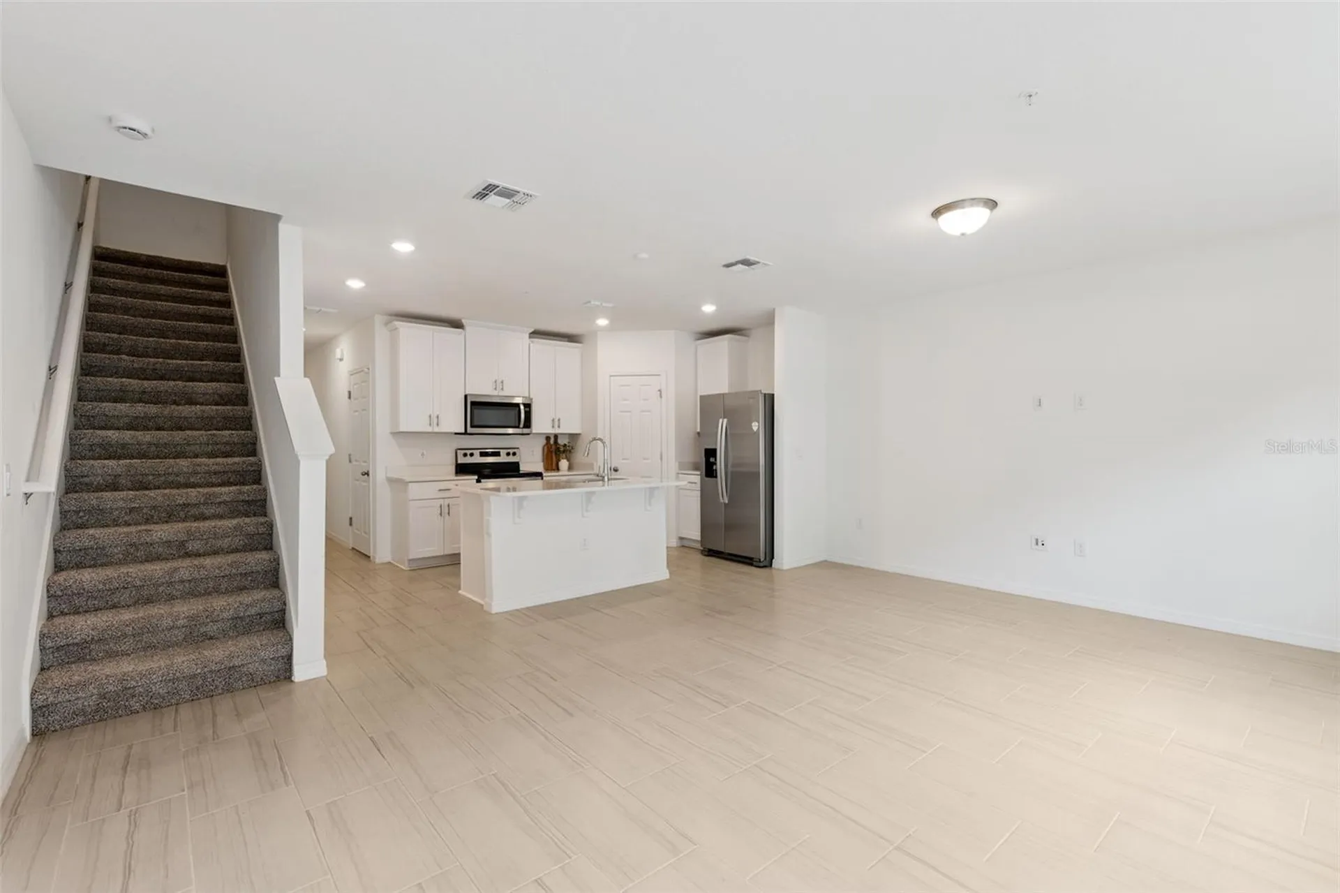 2097 Crape Jasmine Lane Orlando FL 32824
