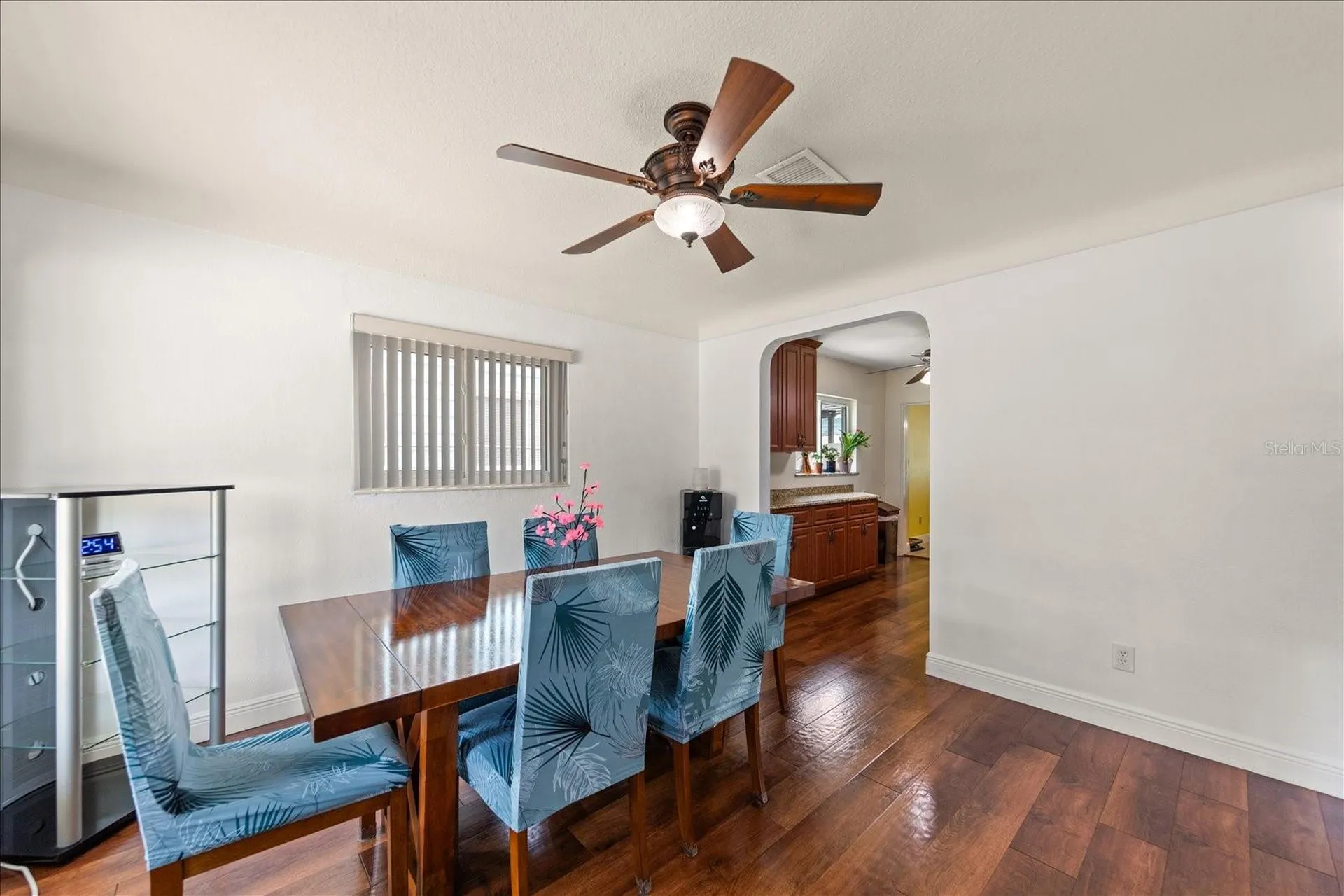 811 48th Avenue N St Petersburg FL 33703