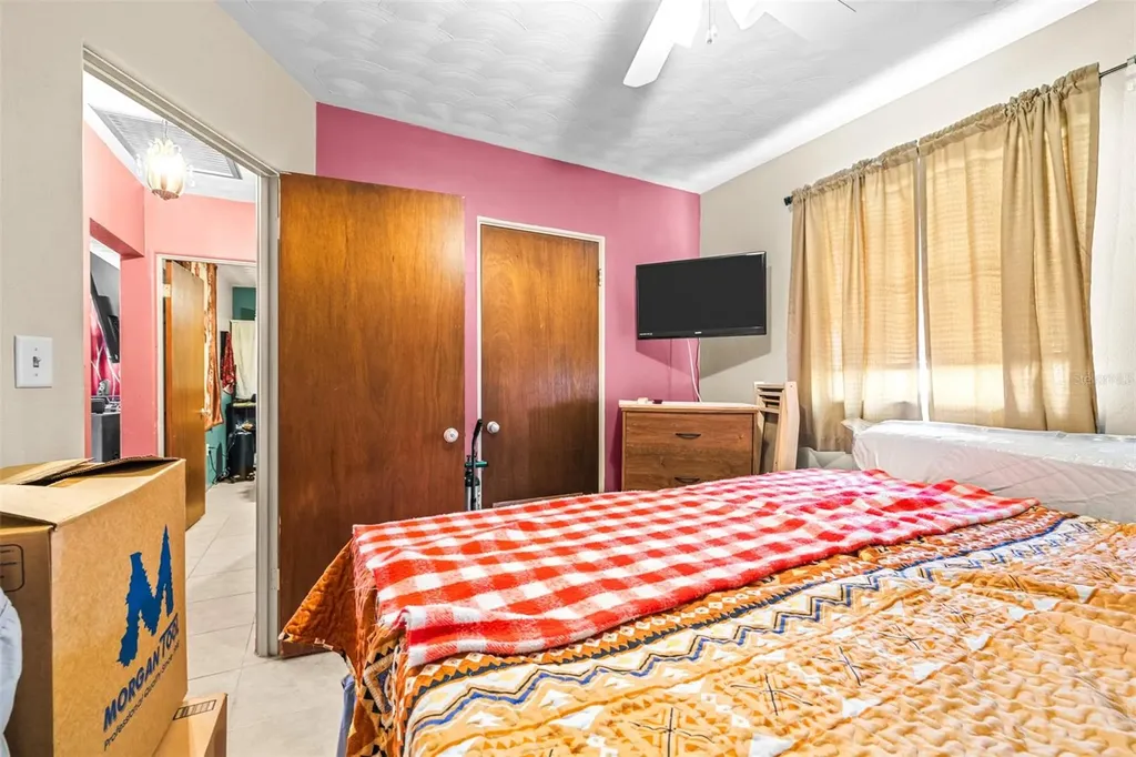 1907 27th Street W Bradenton FL 34205