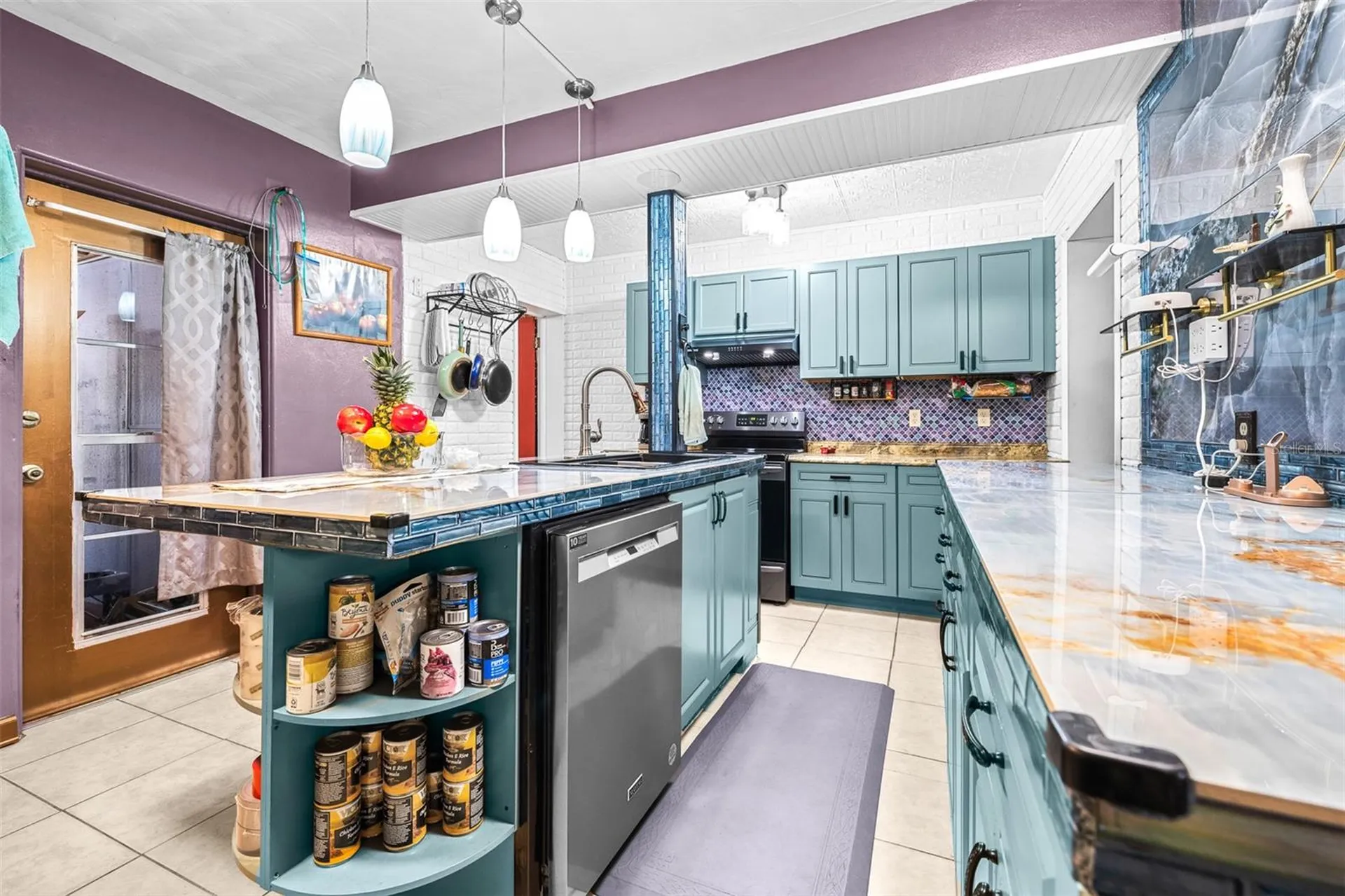 1907 27th Street W Bradenton FL 34205