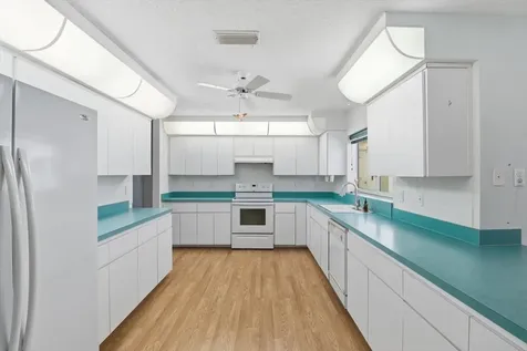 1209 N Timucuan Trail Inverness FL 34453