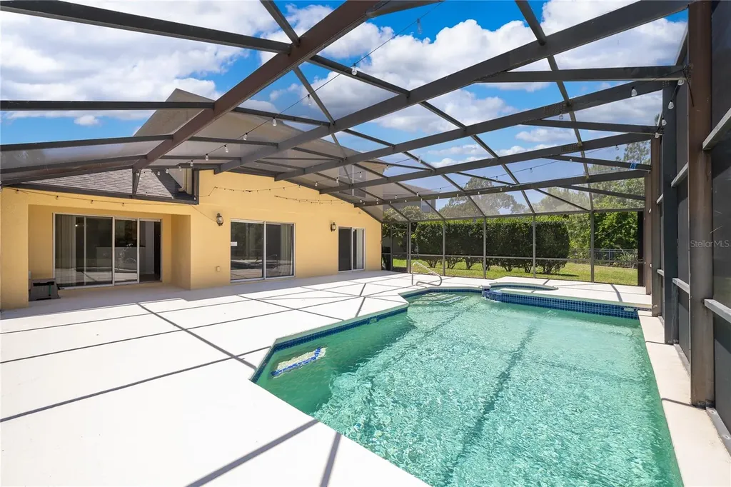 2808 Lido Key Court Kissimmee FL 34747