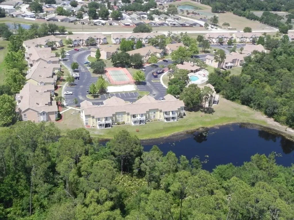 2468 Sweetwater Club Circle Kissimmee FL 34746