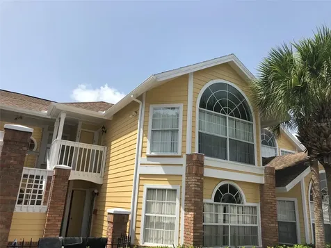 2468 Sweetwater Club Circle Kissimmee FL 34746