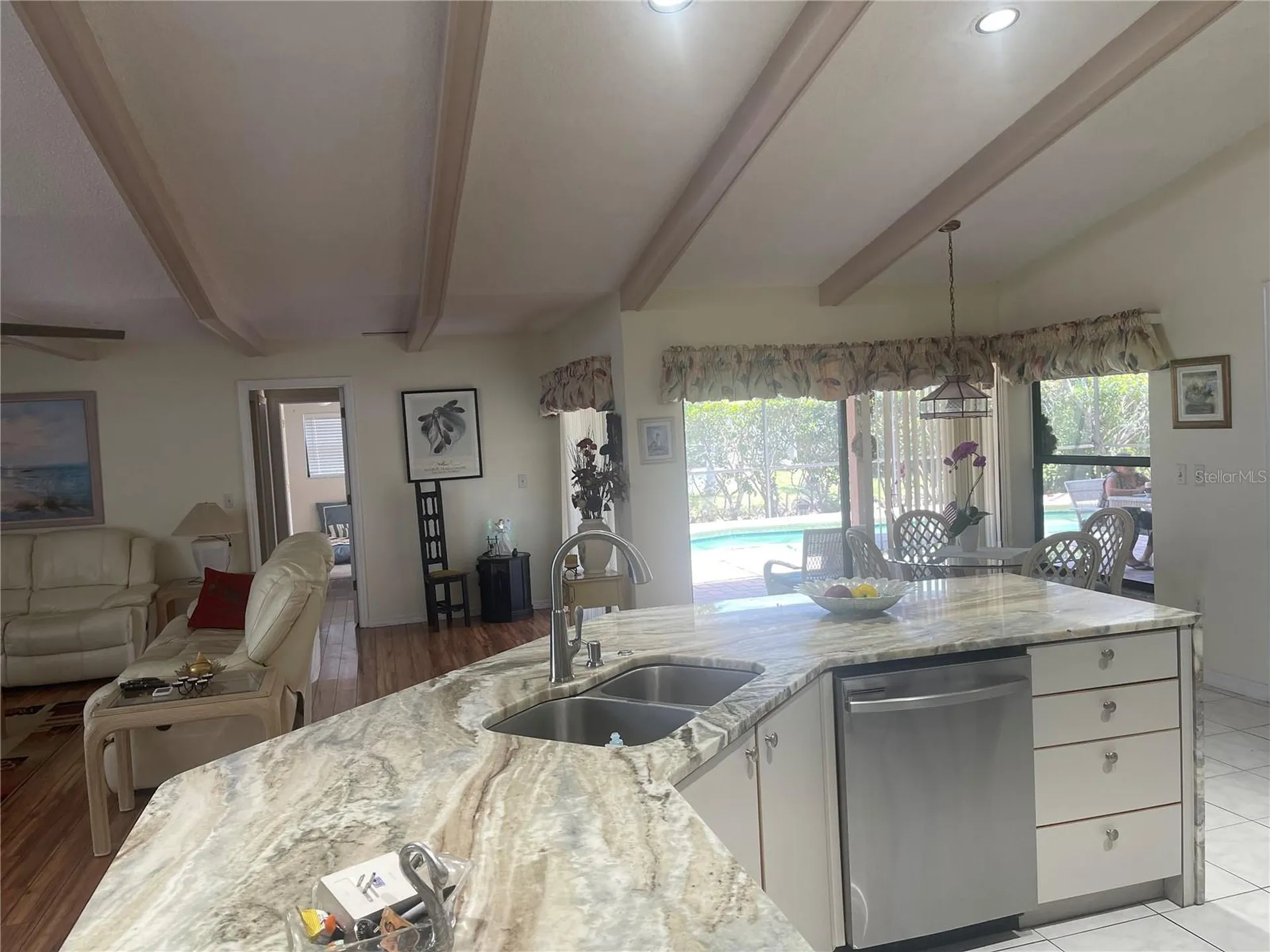 4696 Long Lake Drive Sarasota FL 34233