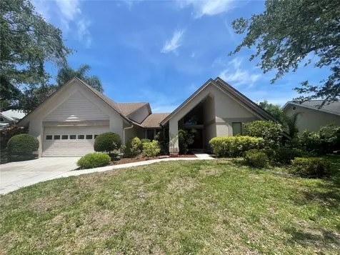 4696 Long Lake Drive Sarasota FL 34233