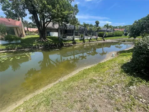 4696 Long Lake Drive Sarasota FL 34233